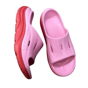 Hoka Ora Recovery Slide in Peony/Cerise Size Youth 5 Fits Women’s 6.5-7